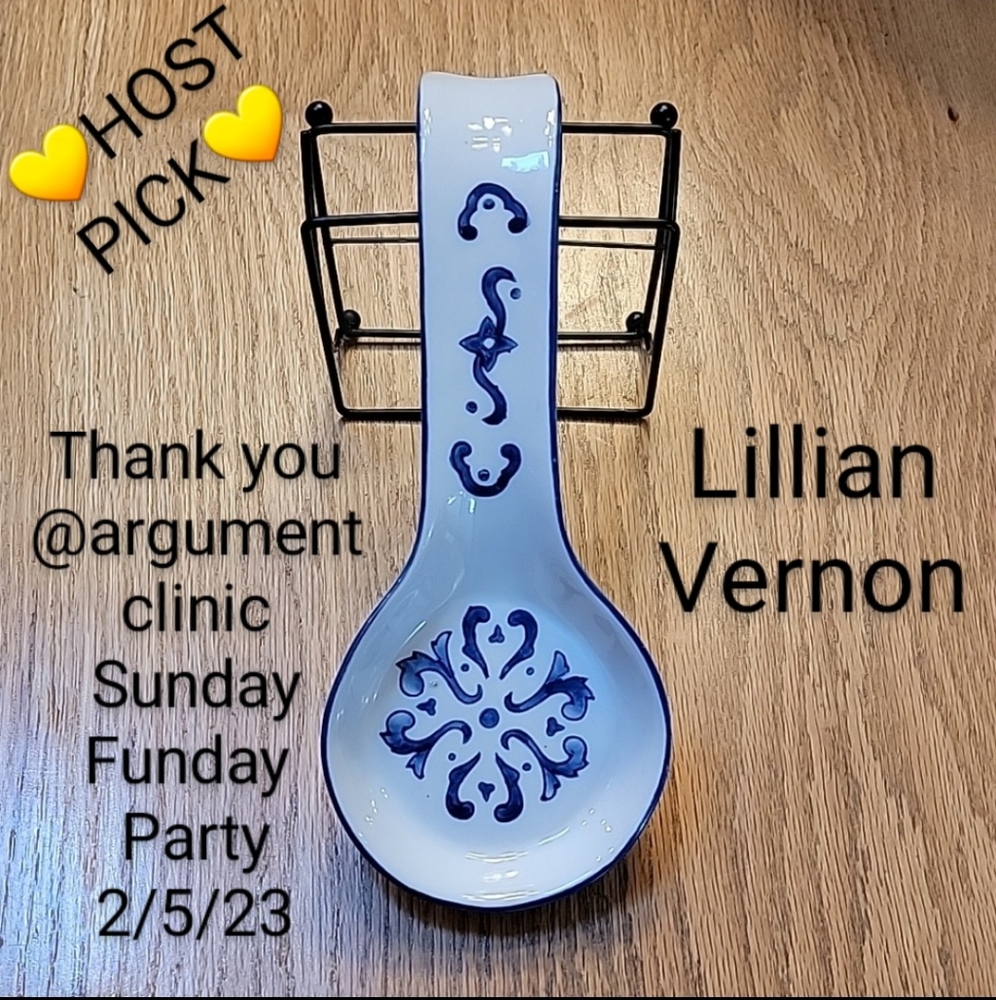 ❤Lillian Vernon Ceramic Blue Onion/Willow Style Spoon Rest
